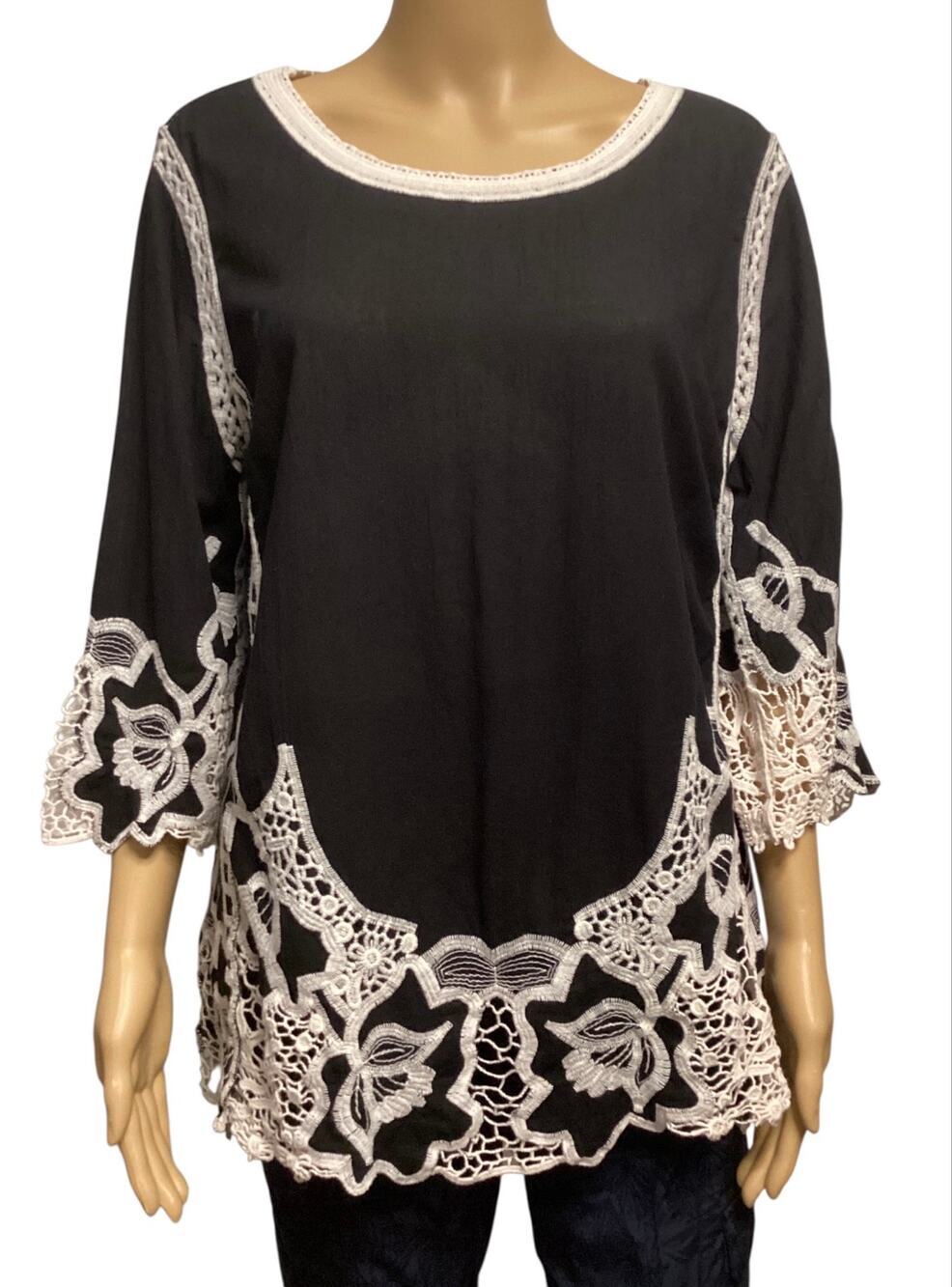 Chicos Black Crochet Lace Inset Blouse 3/4 Sleeve Cutout Applique Top Boho sz 2
